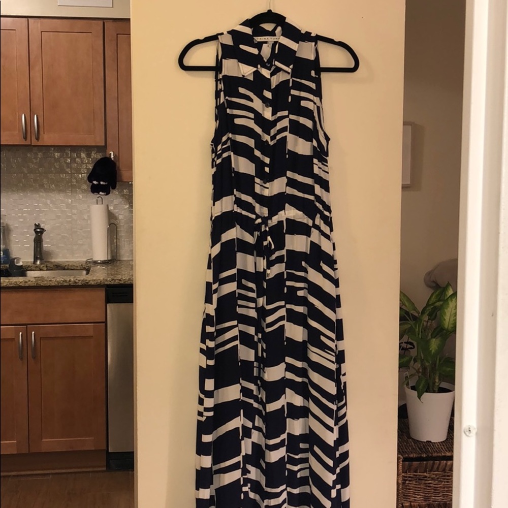 Trina Turk size 4 long dress